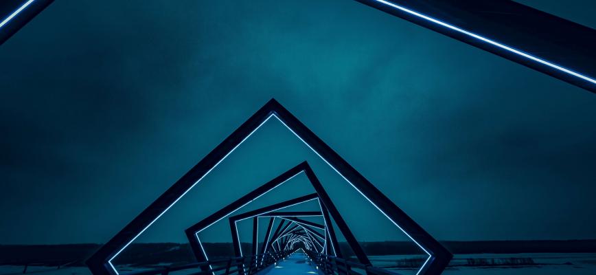 El arte de la aumentación: integrando IA, datos y juicio humano en la era digital